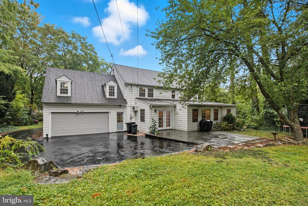 615 MULFORD ROAD