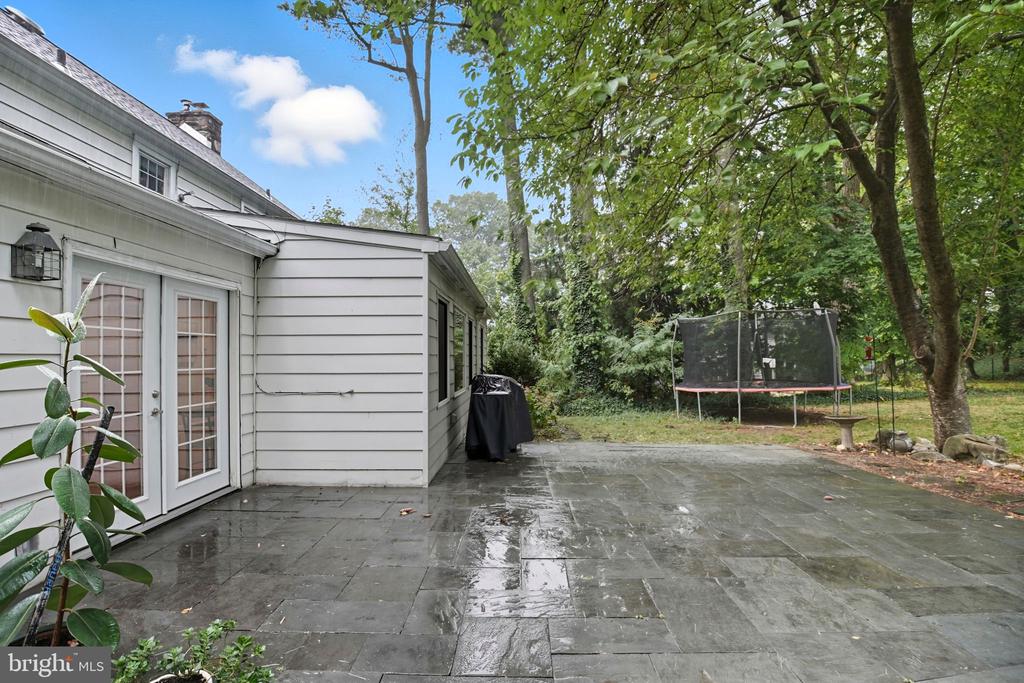 615 MULFORD ROAD