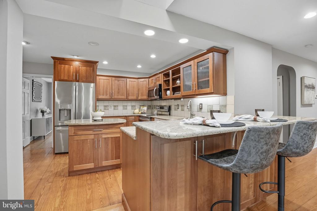 615 MULFORD ROAD