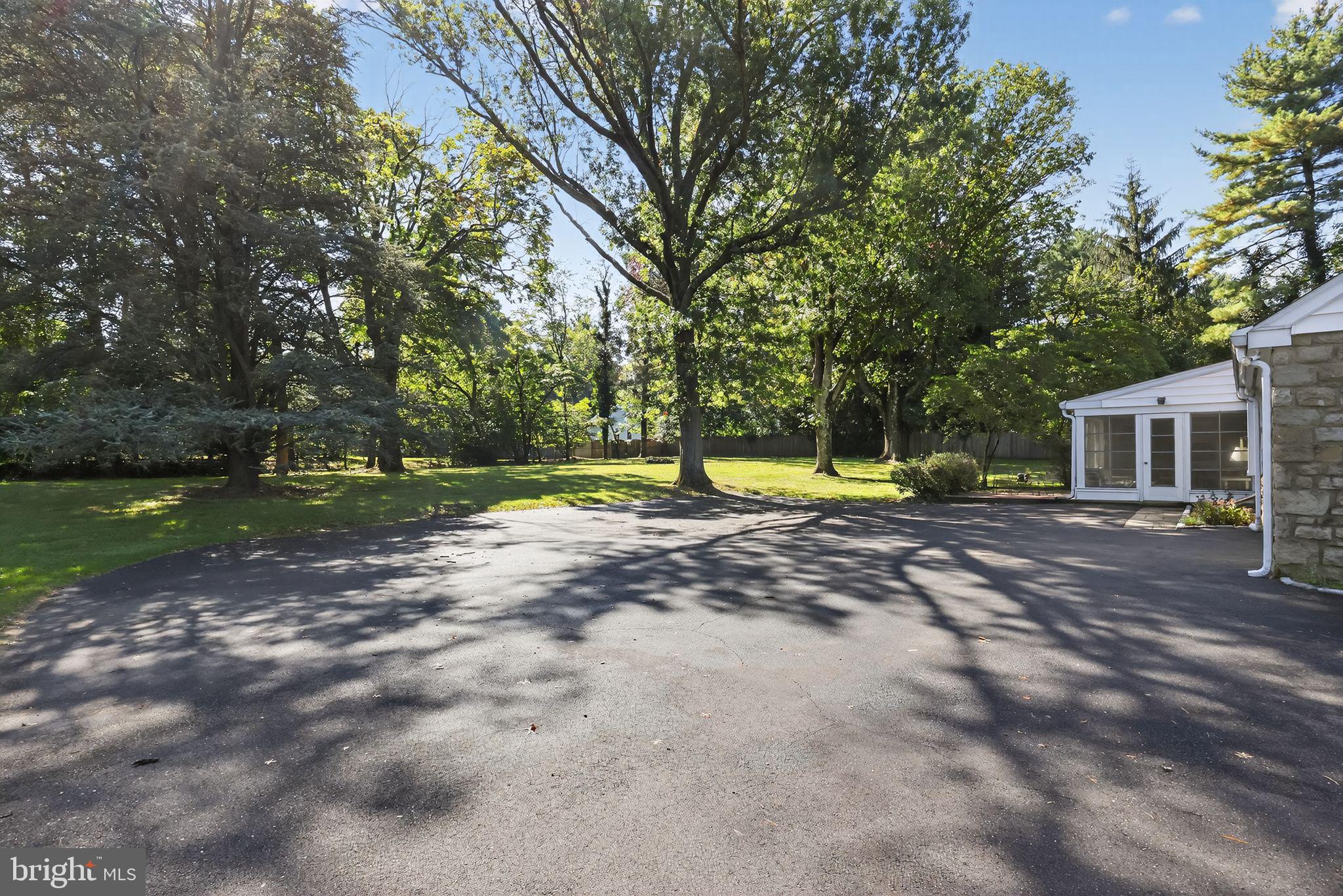 1263 GILBERT ROAD