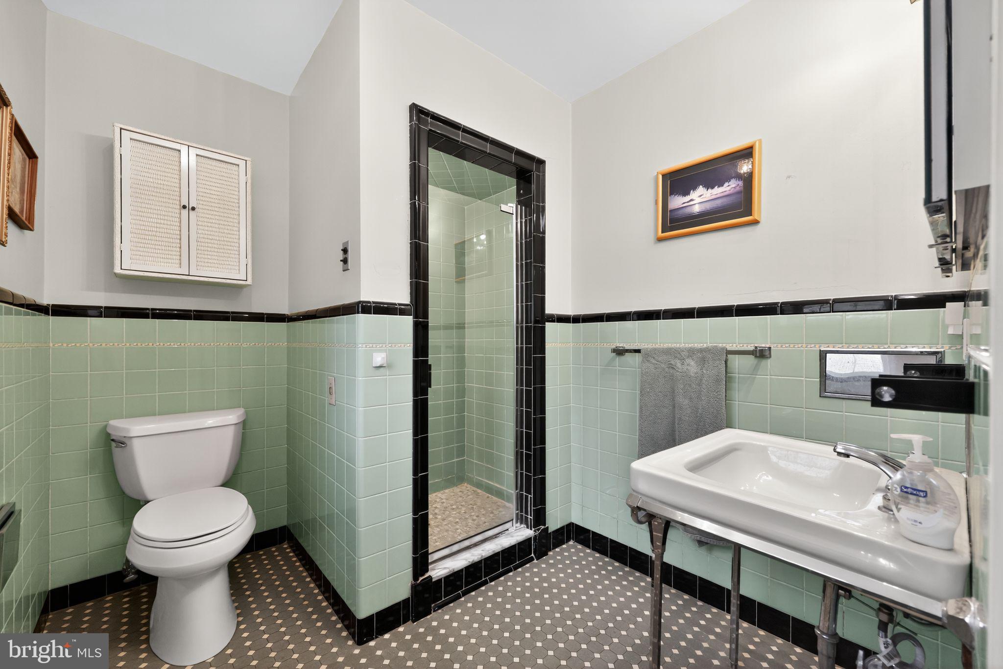 1263 GILBERT ROAD