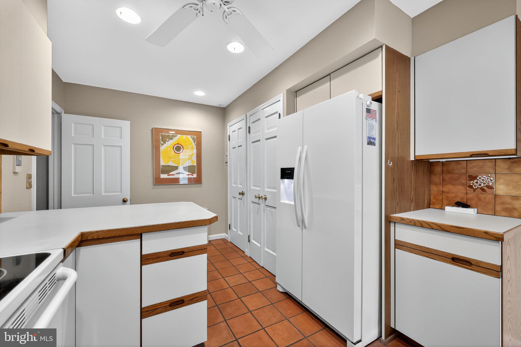 1263 GILBERT ROAD