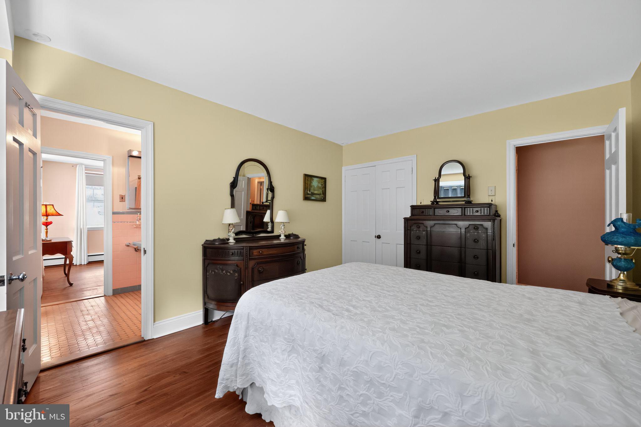 1263 GILBERT ROAD