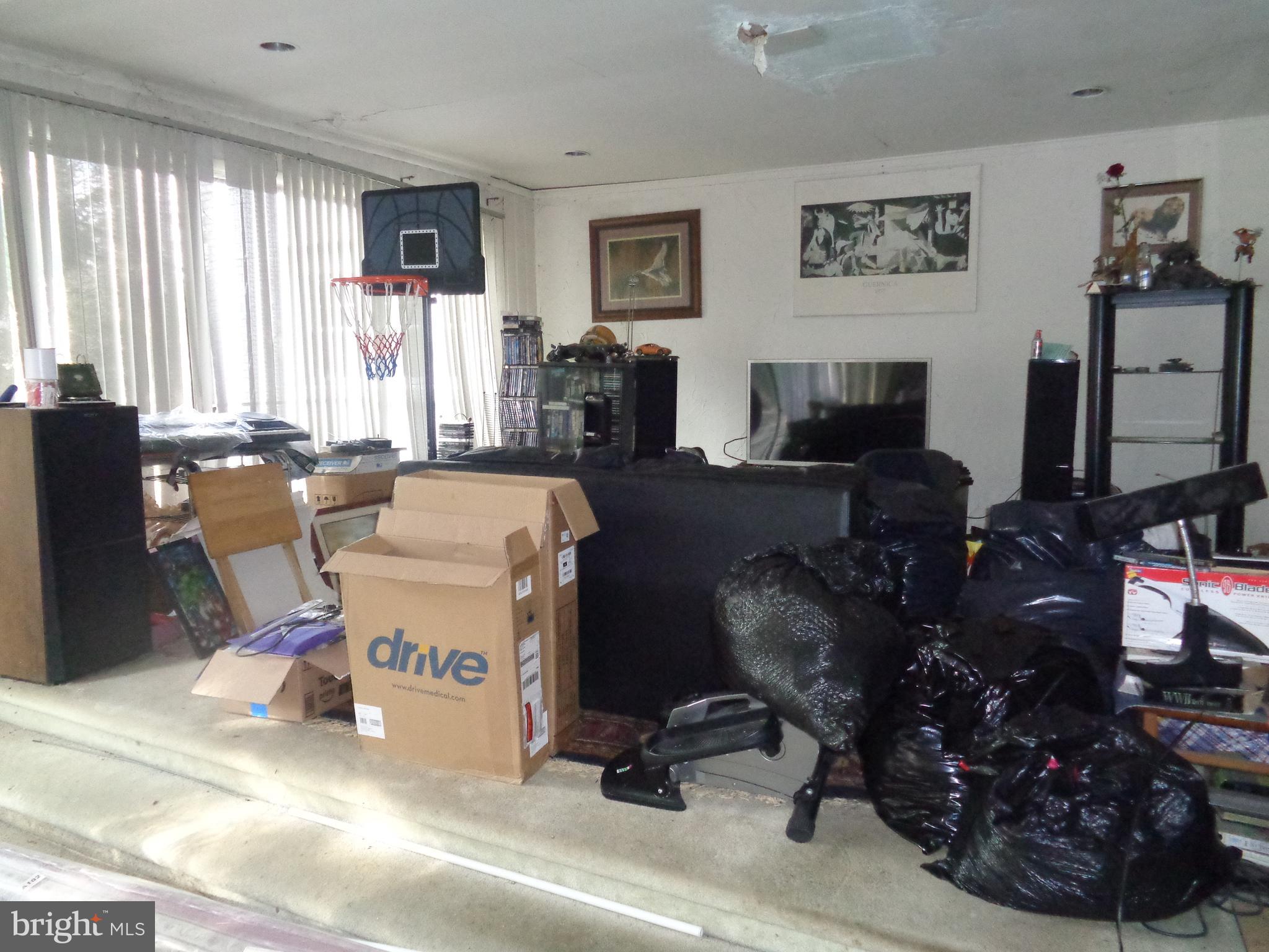 1480 NOBLE ROAD