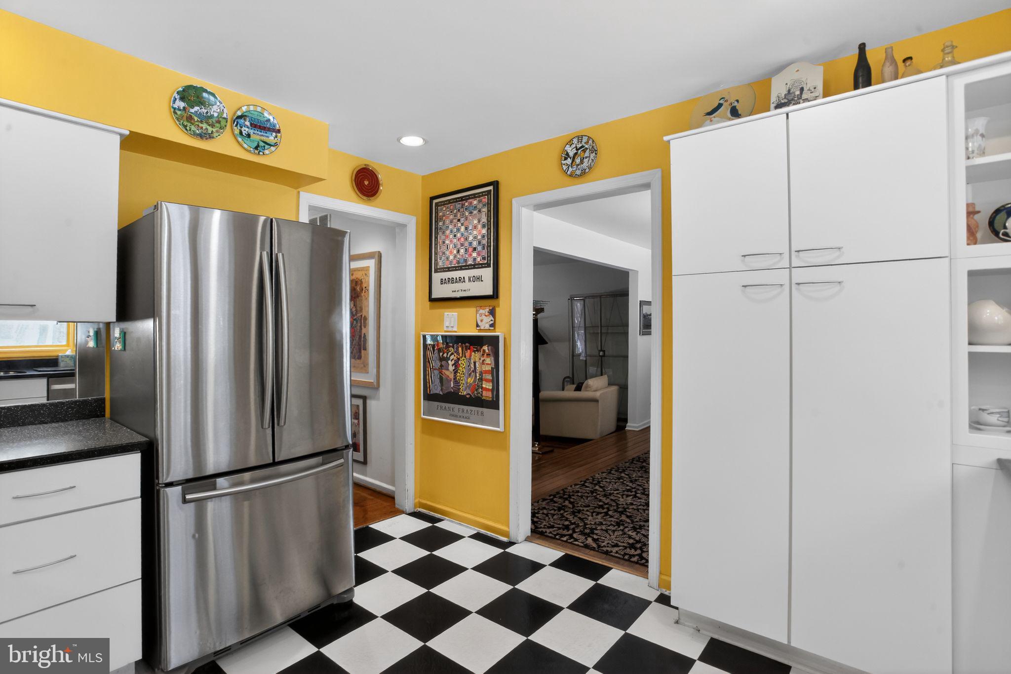 1121 TOWNSHIP LINE ROAD