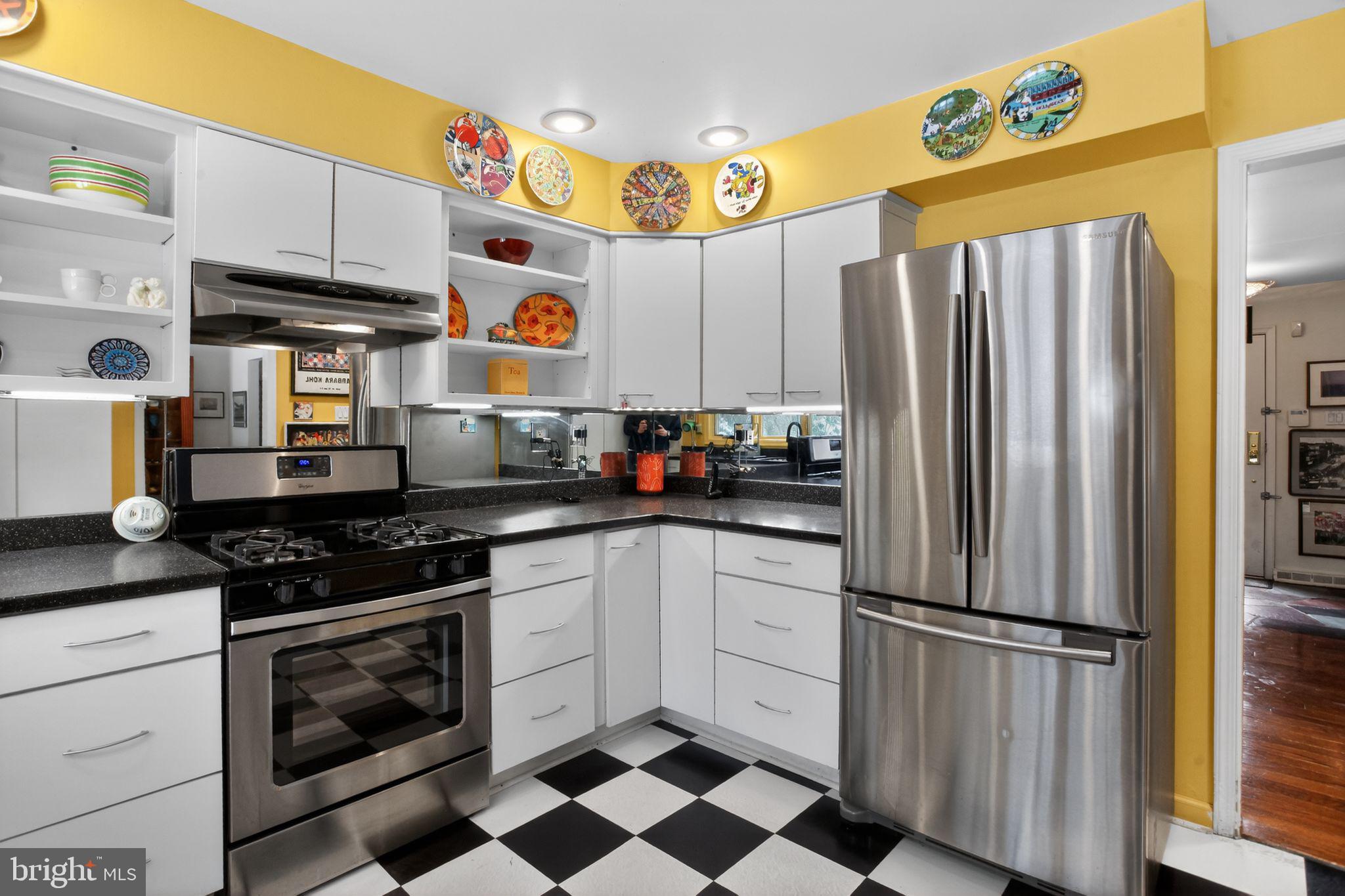 1121 TOWNSHIP LINE ROAD