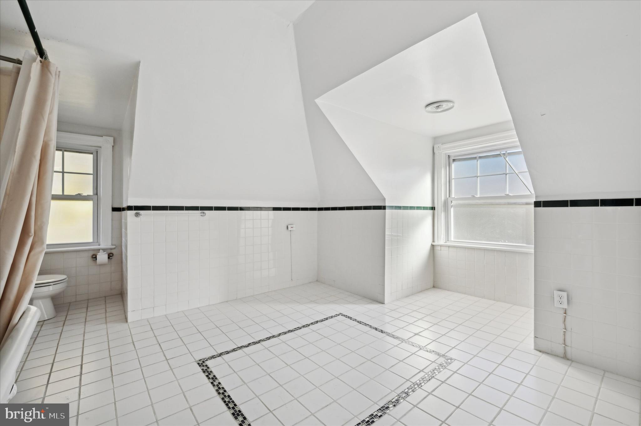 7947 MONTGOMERY AVENUE