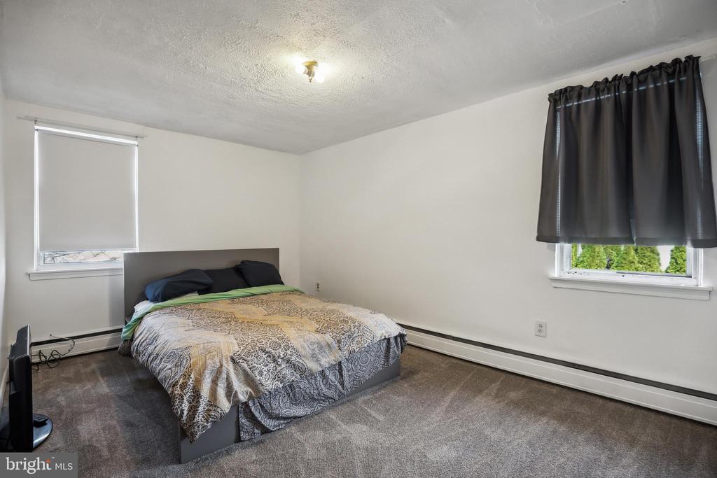405 Borbeck Ave