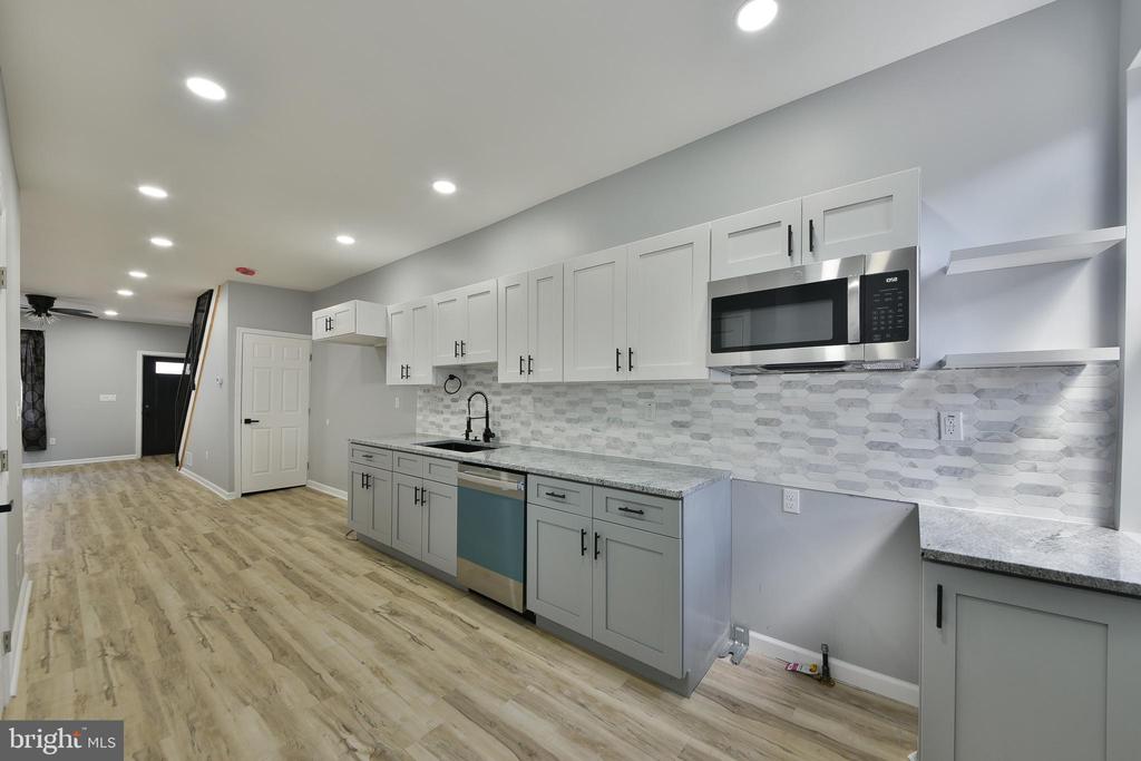151 N Wilton St