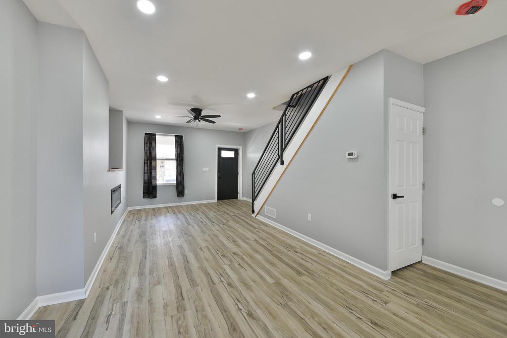 151 N Wilton St