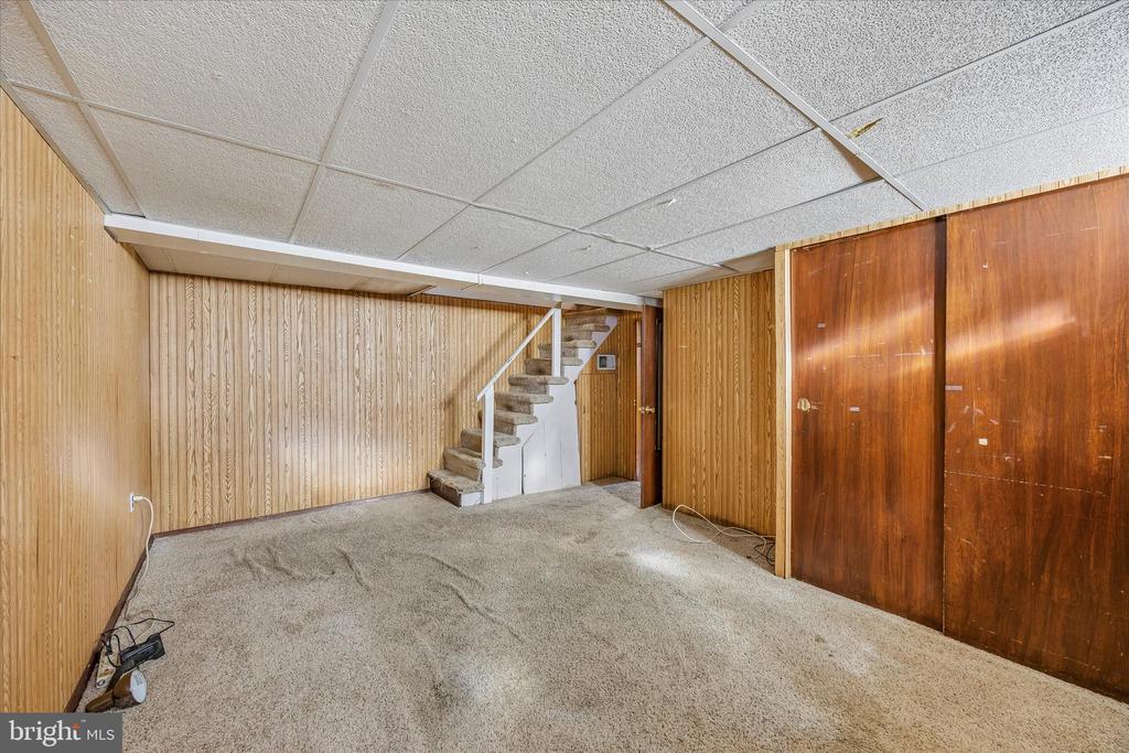 3527 PRIMROSE ROAD