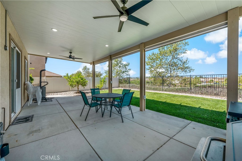 35425 Evening Glow Drive