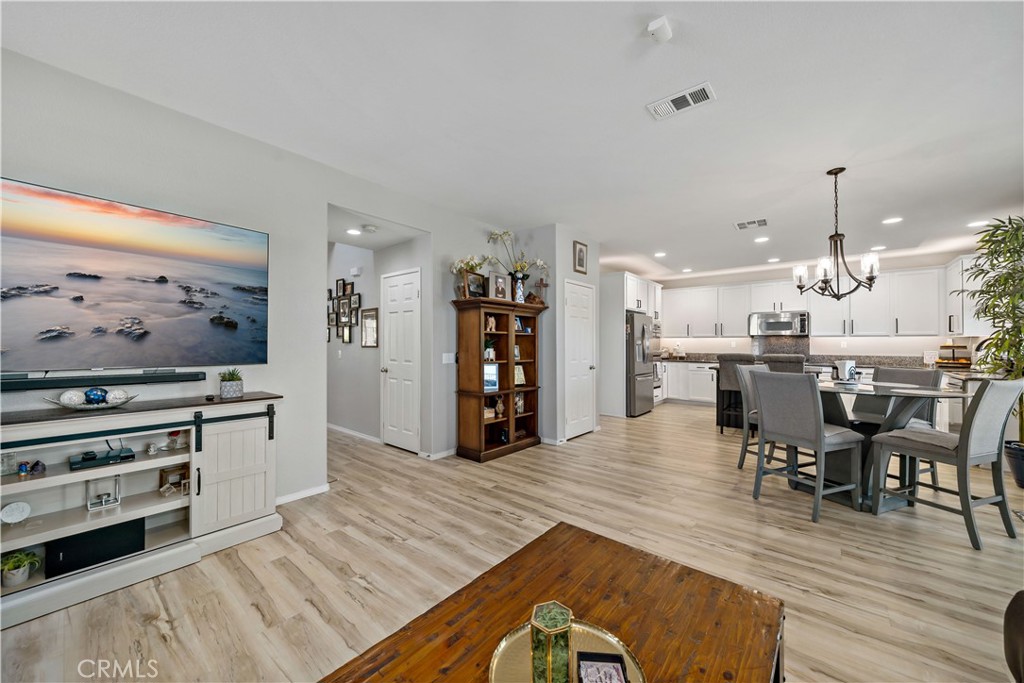 35425 Evening Glow Drive