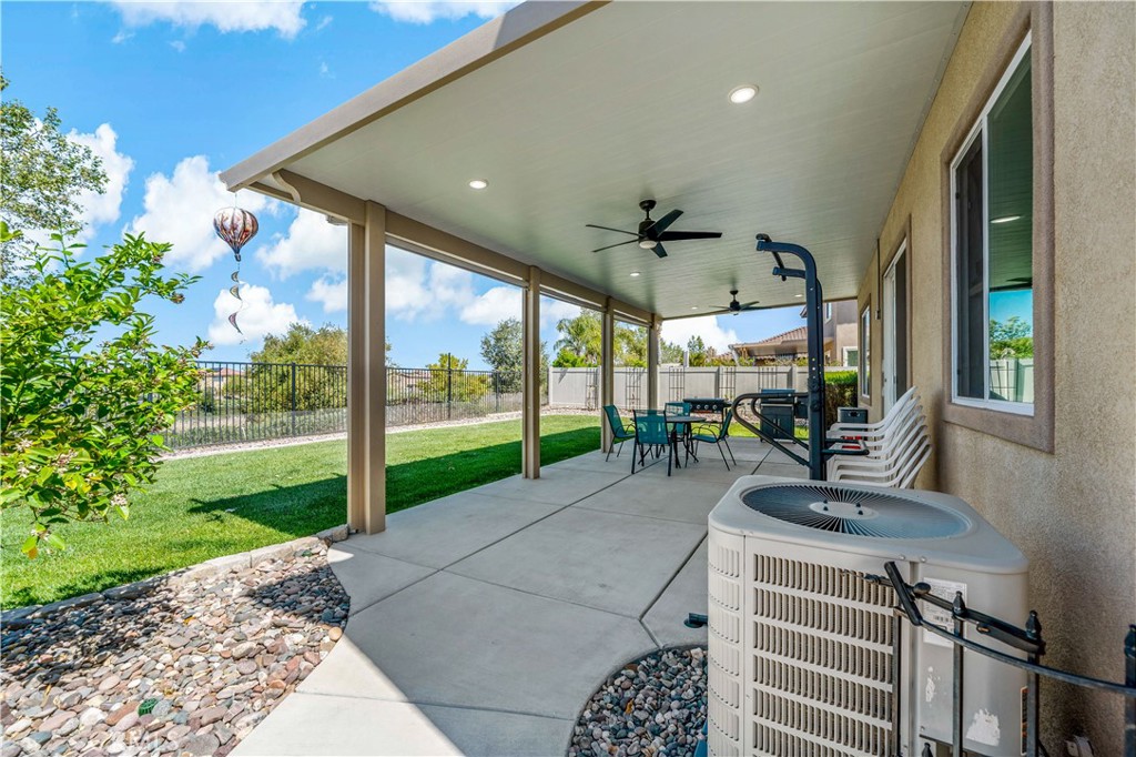 35425 Evening Glow Drive