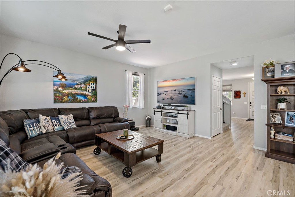 35425 Evening Glow Drive