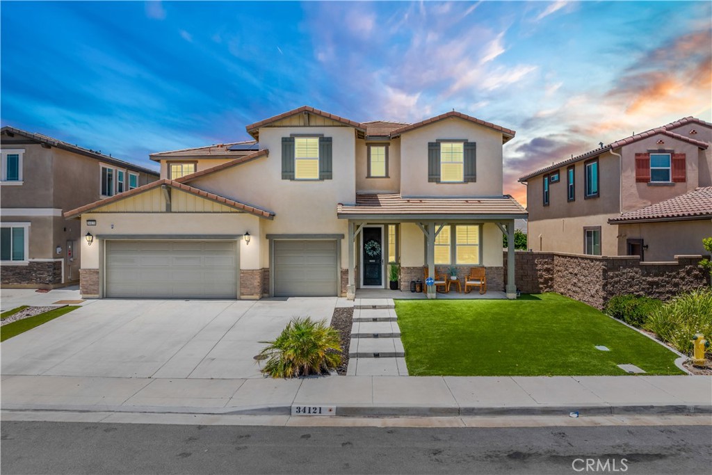 34121 Kensington Street