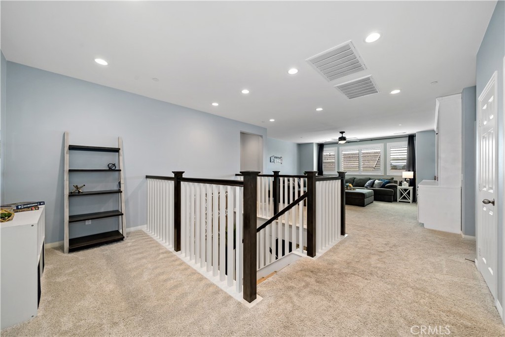 34121 Kensington Street