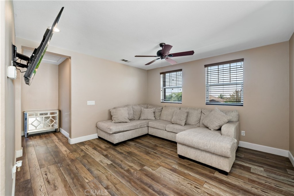 35646 Summerholly Lane