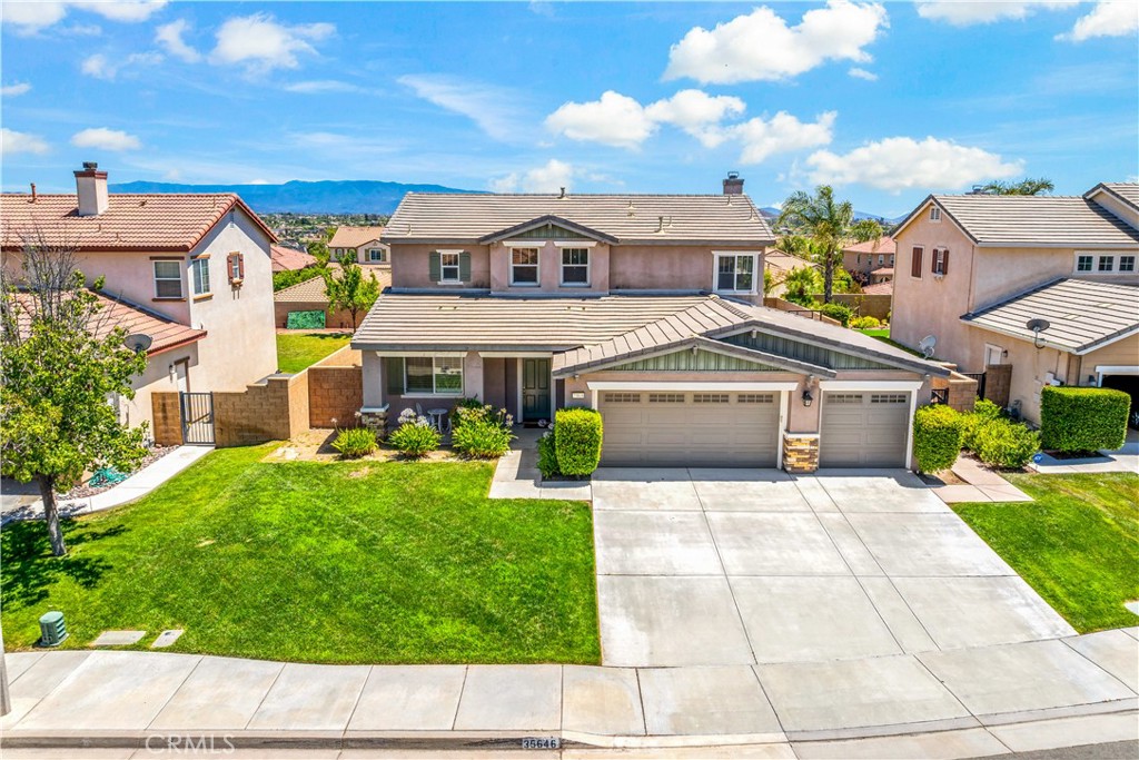 35646 Summerholly Lane