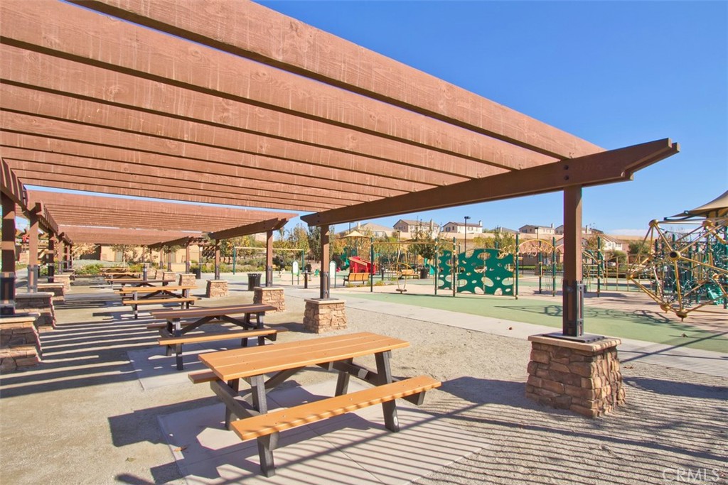 35646 Summerholly Lane