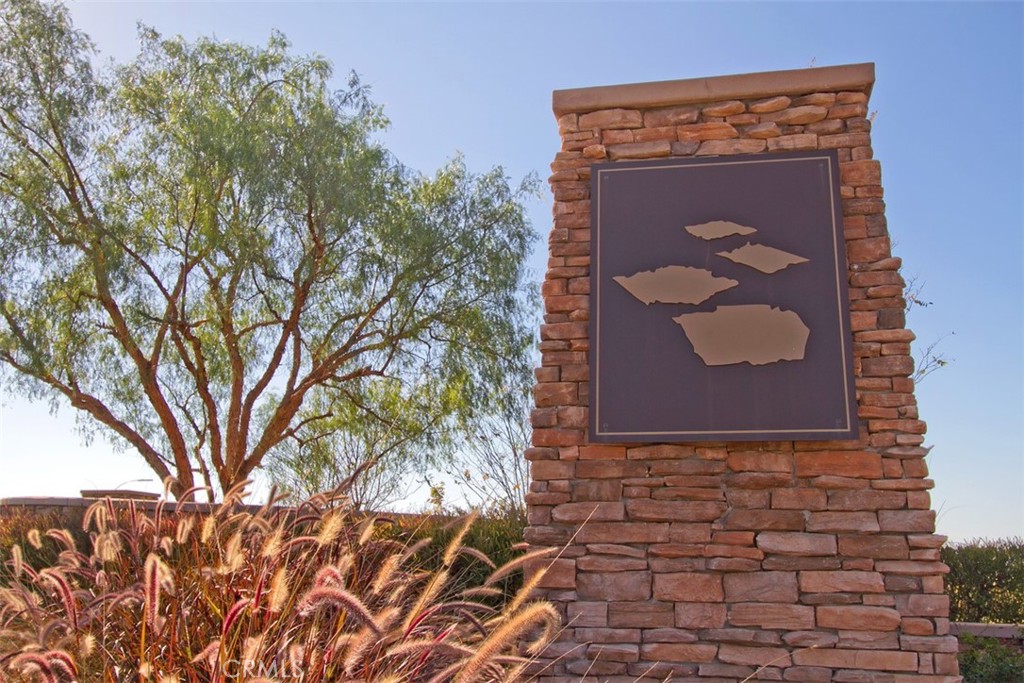 35646 Summerholly Lane