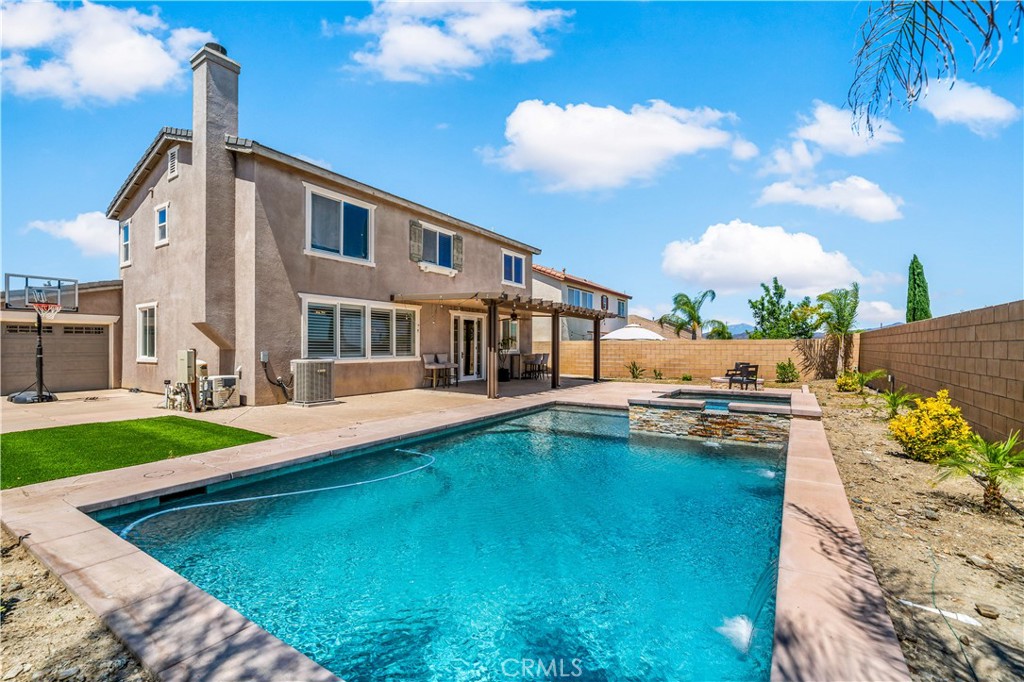 35646 Summerholly Lane