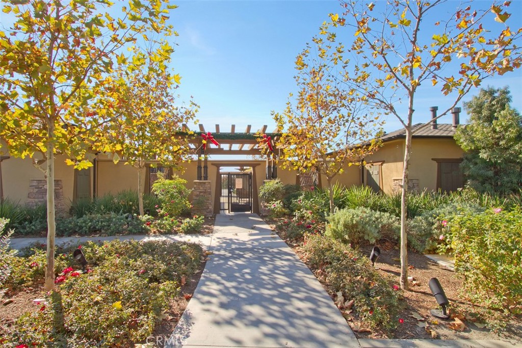35646 Summerholly Lane