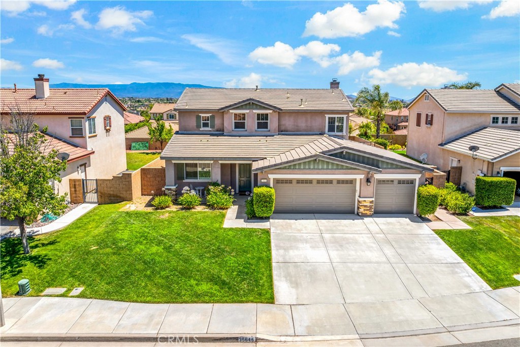 35646 Summerholly Lane