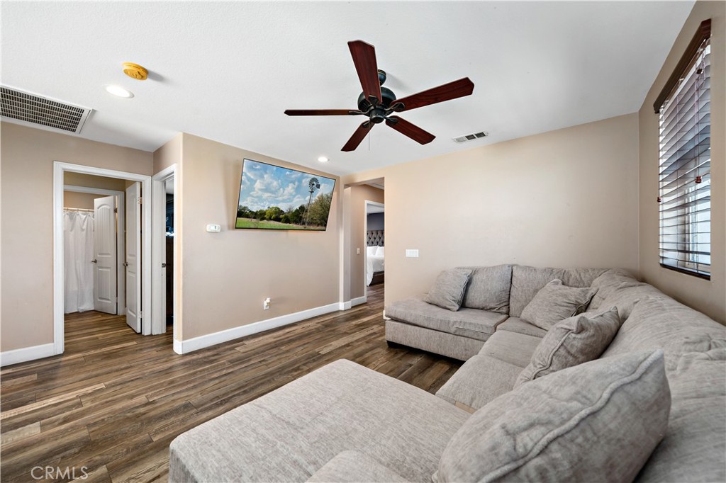 35646 Summerholly Lane