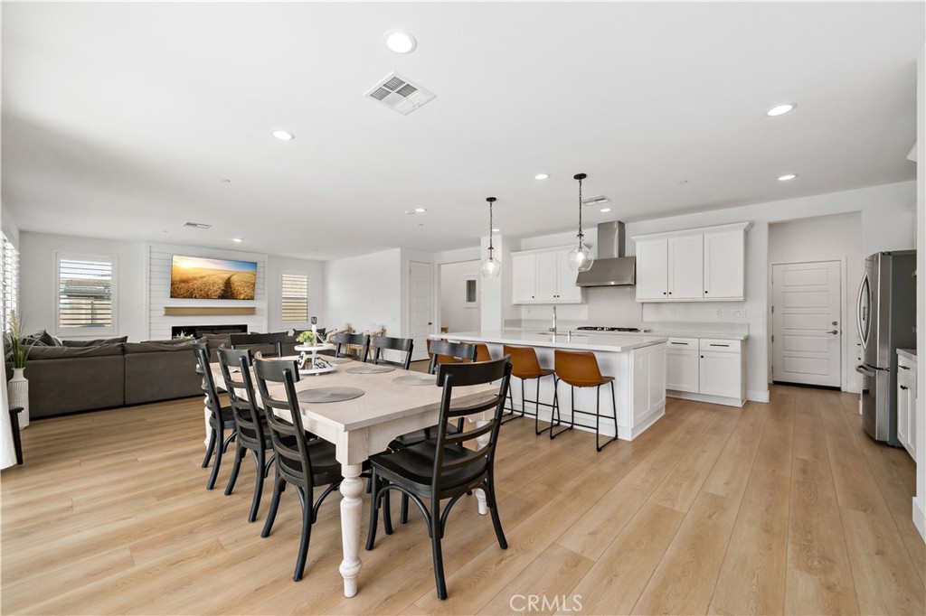 34171 Willow Stone Street