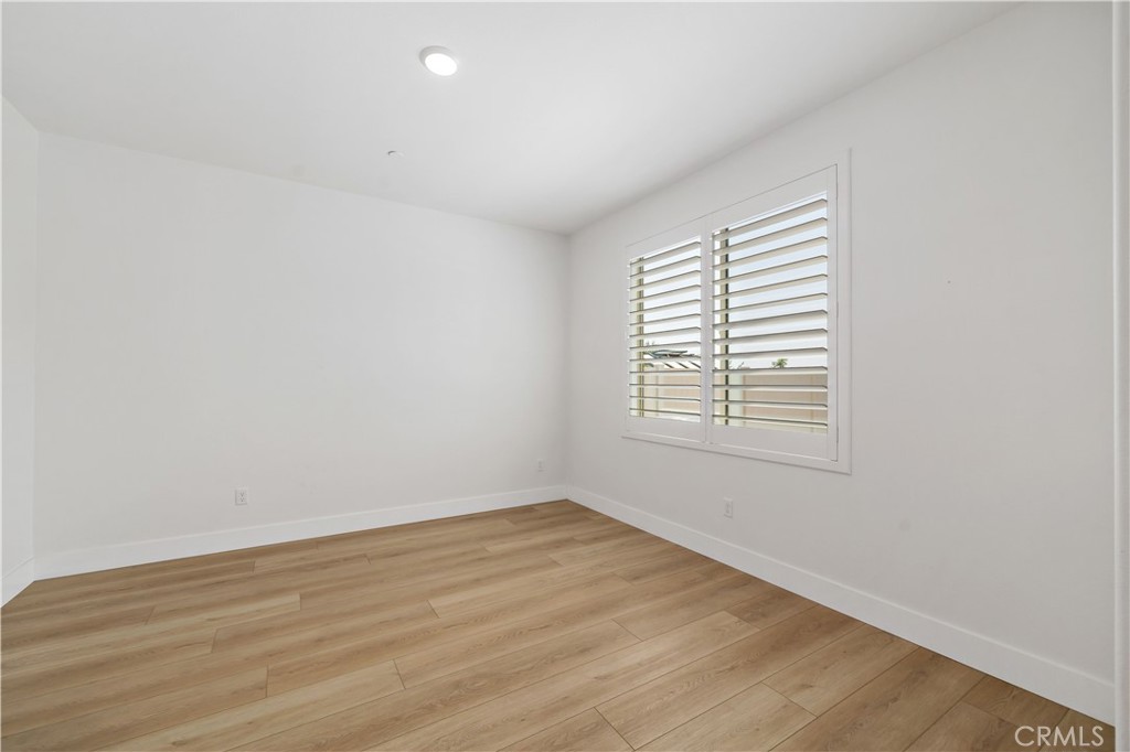 34171 Willow Stone Street