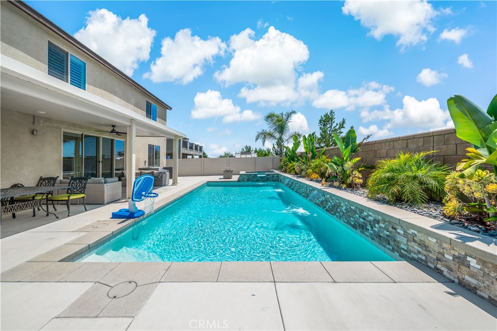 34171 Willow Stone Street