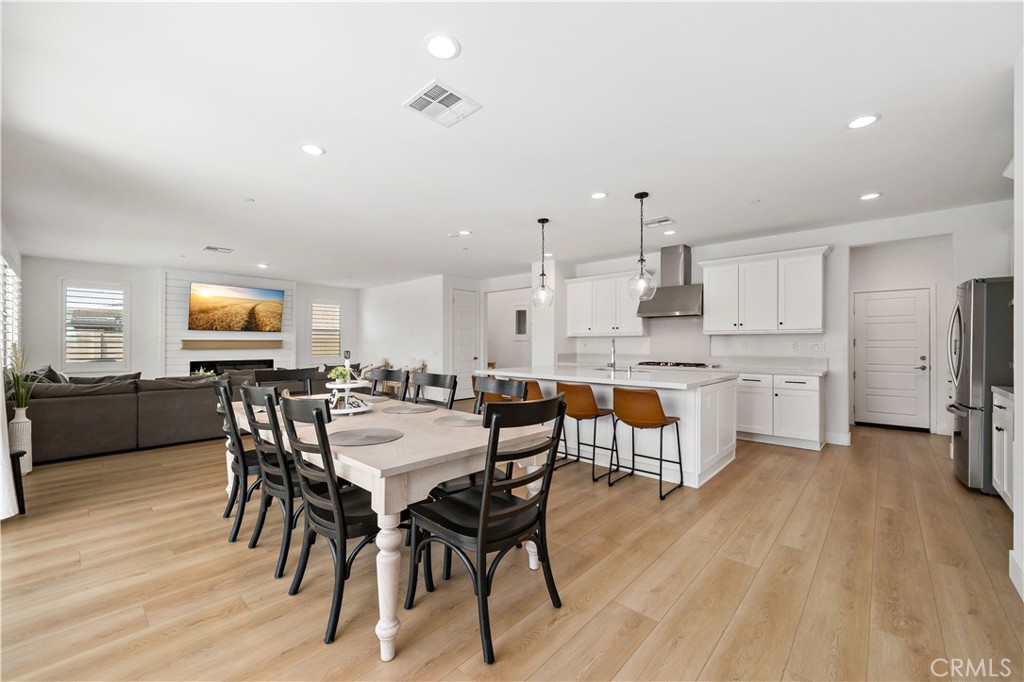 34171 Willow Stone Street