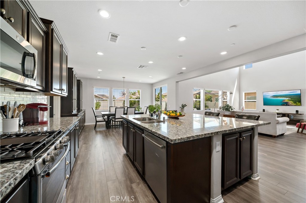 35190 Heritage Pointe Drive