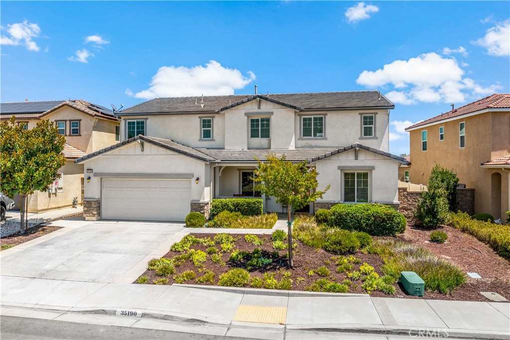 35190 Heritage Pointe Drive