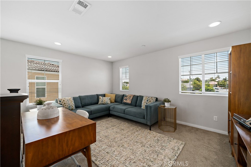 35190 Heritage Pointe Drive