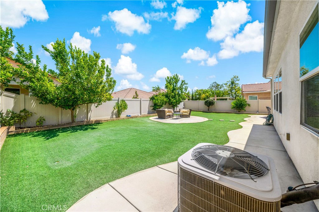 35190 Heritage Pointe Drive