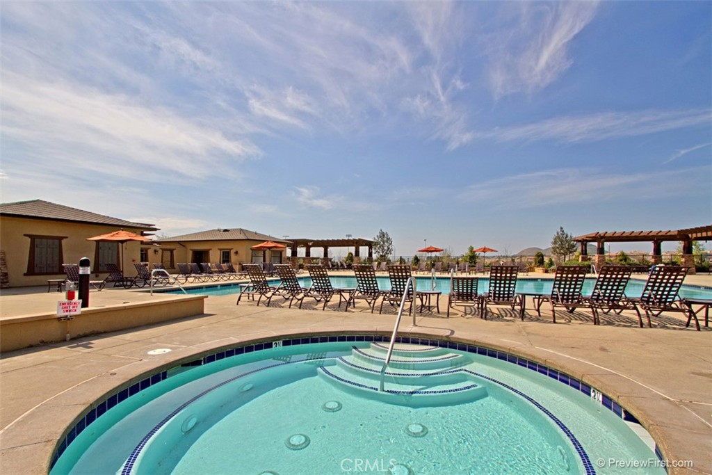 35190 Heritage Pointe Drive