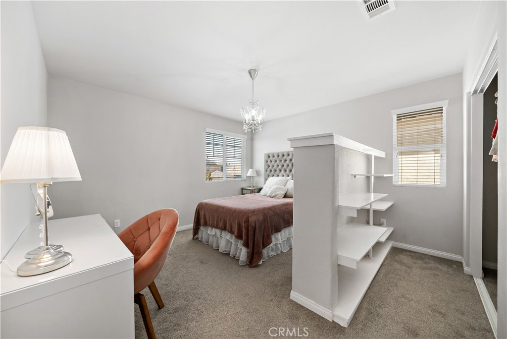 35190 Heritage Pointe Drive
