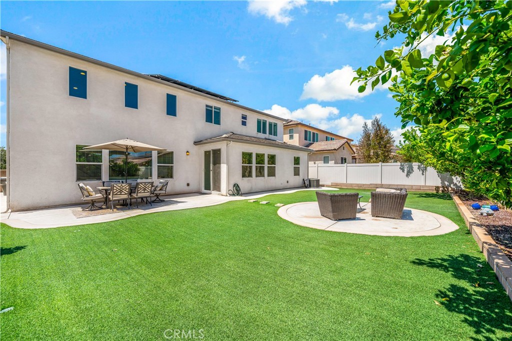 35190 Heritage Pointe Drive