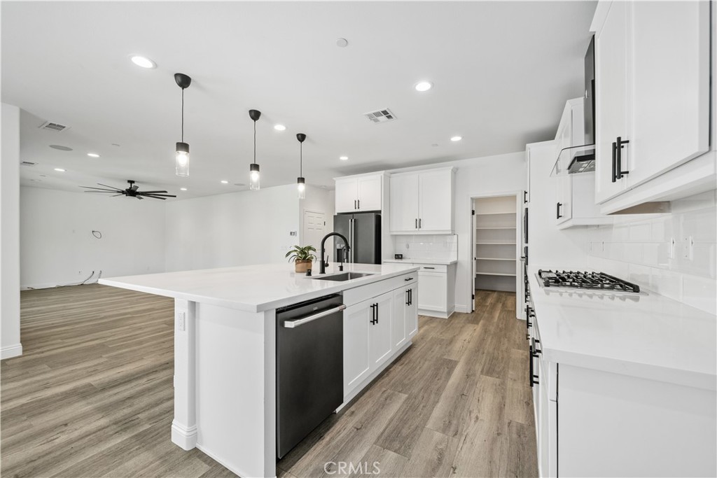 30902 Palette Road