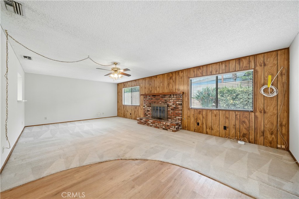 26798 Oxford Court