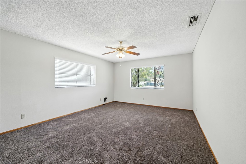 26798 Oxford Court