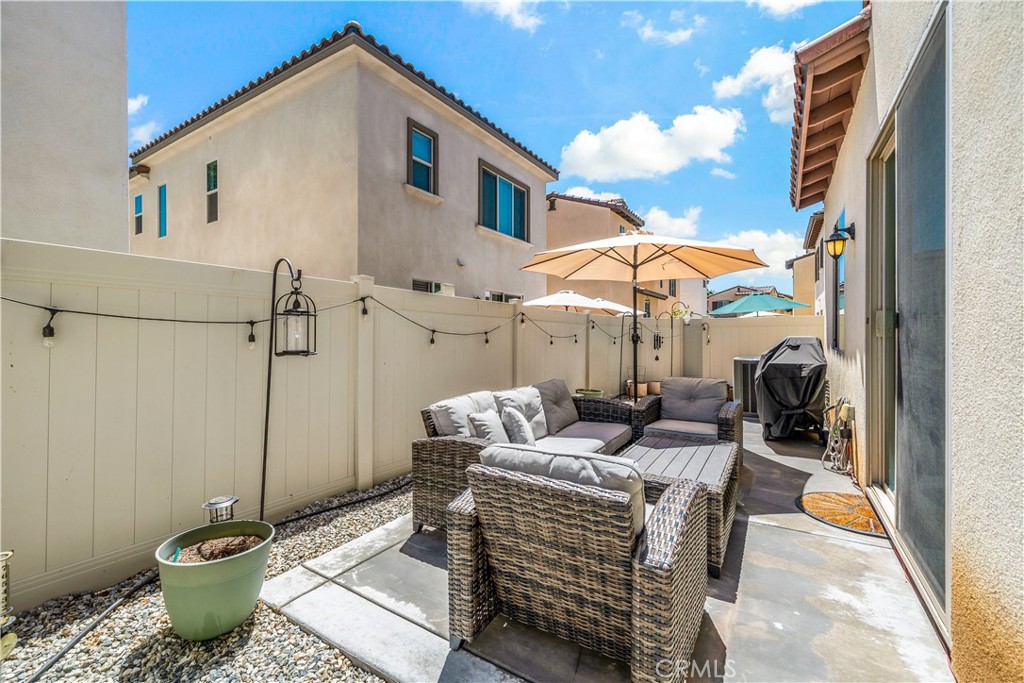 31550 Alicante Loop