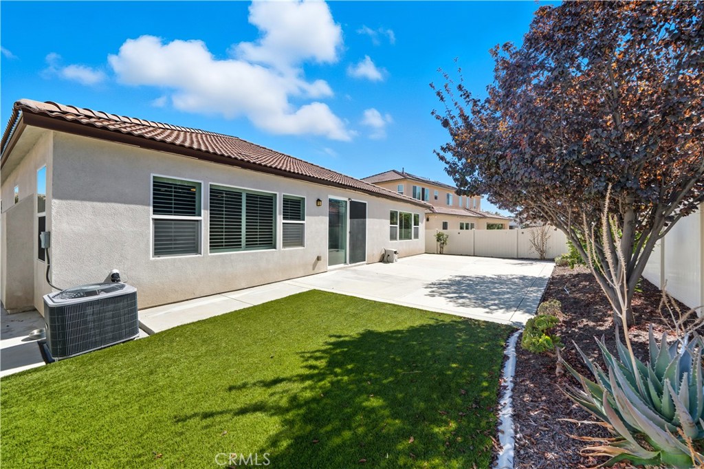 35159 Heritage Pointe Drive