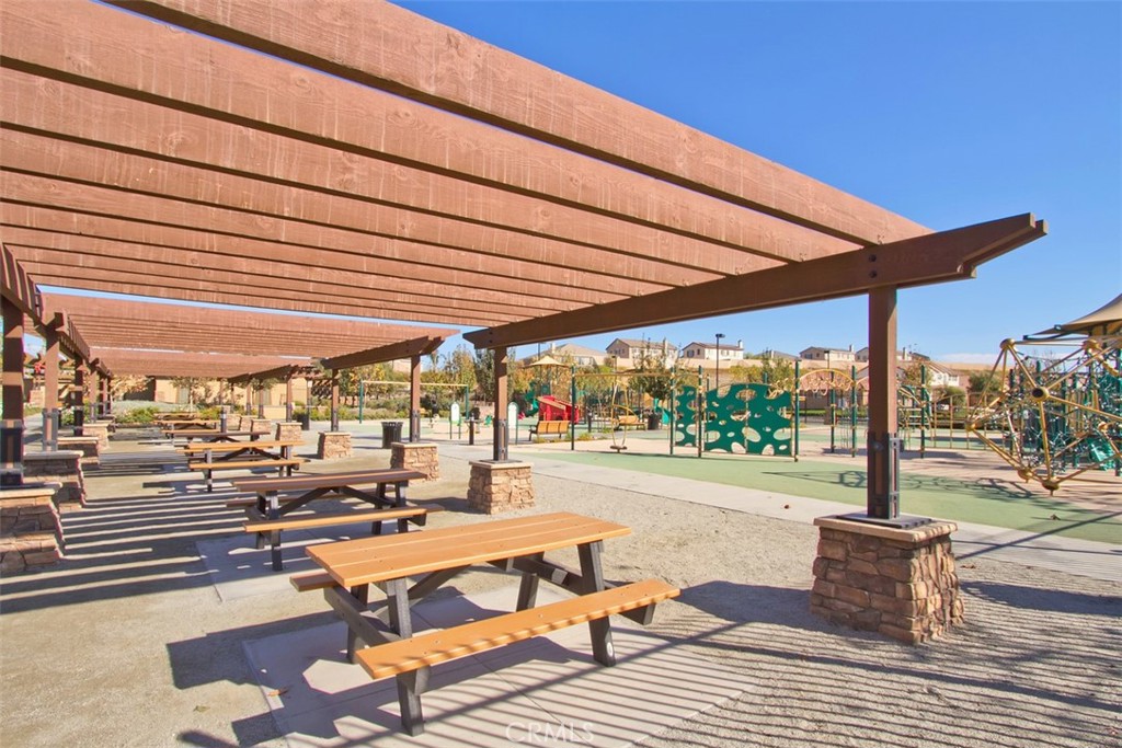 35159 Heritage Pointe Drive