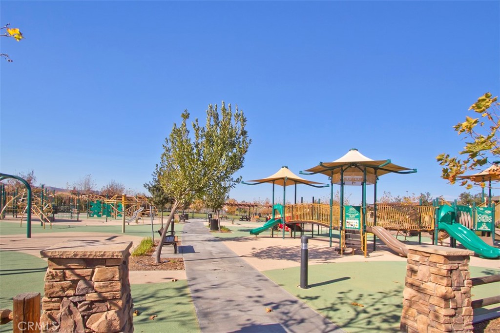 35159 Heritage Pointe Drive