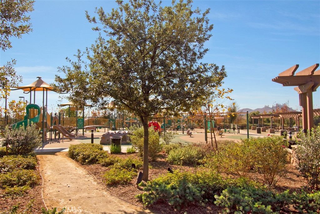 35159 Heritage Pointe Drive