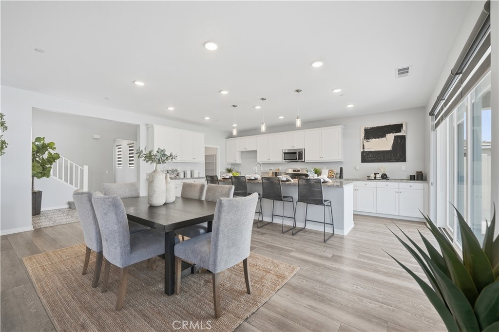 34579 Candlestick Circle