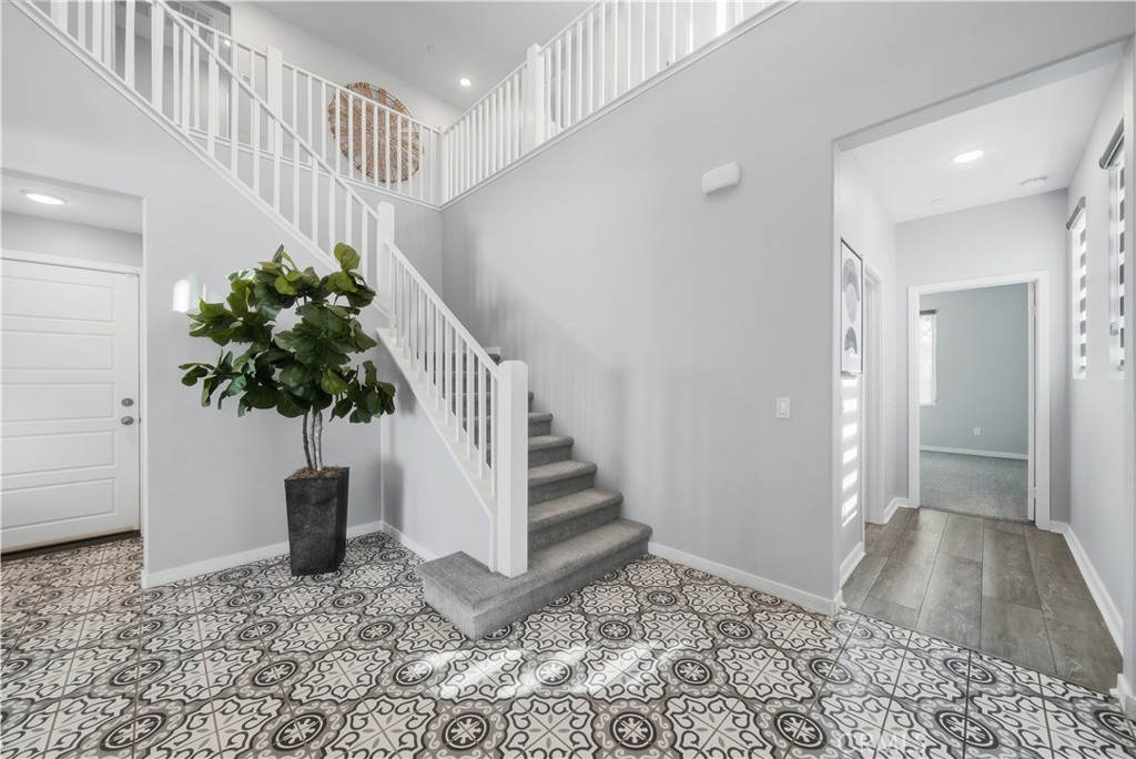 34579 Candlestick Circle